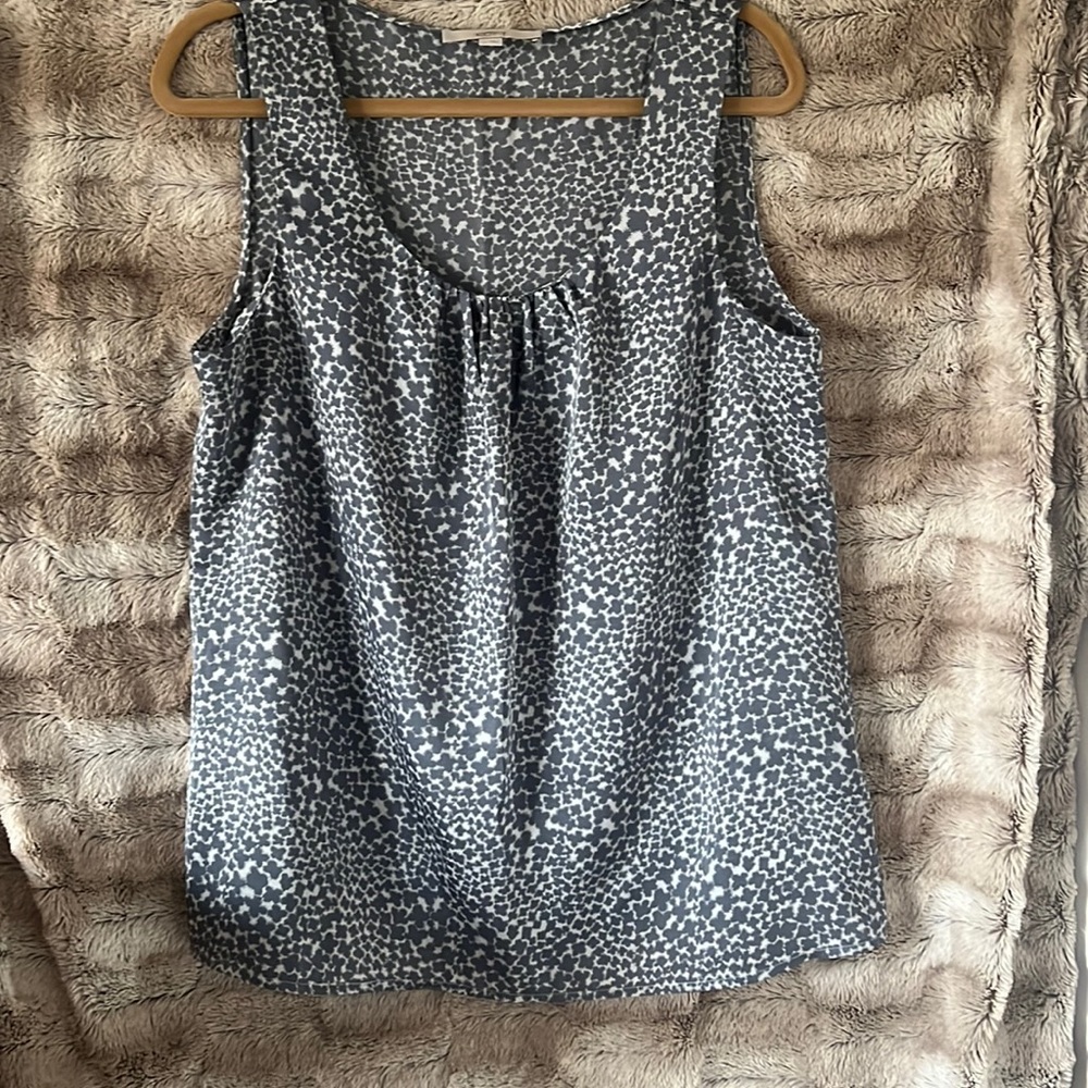 Loft white and grey pattern top